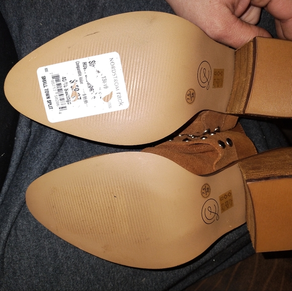 BRAND NEW* Chinese laundry suede boots with open back and heel - Picture 4 of 5